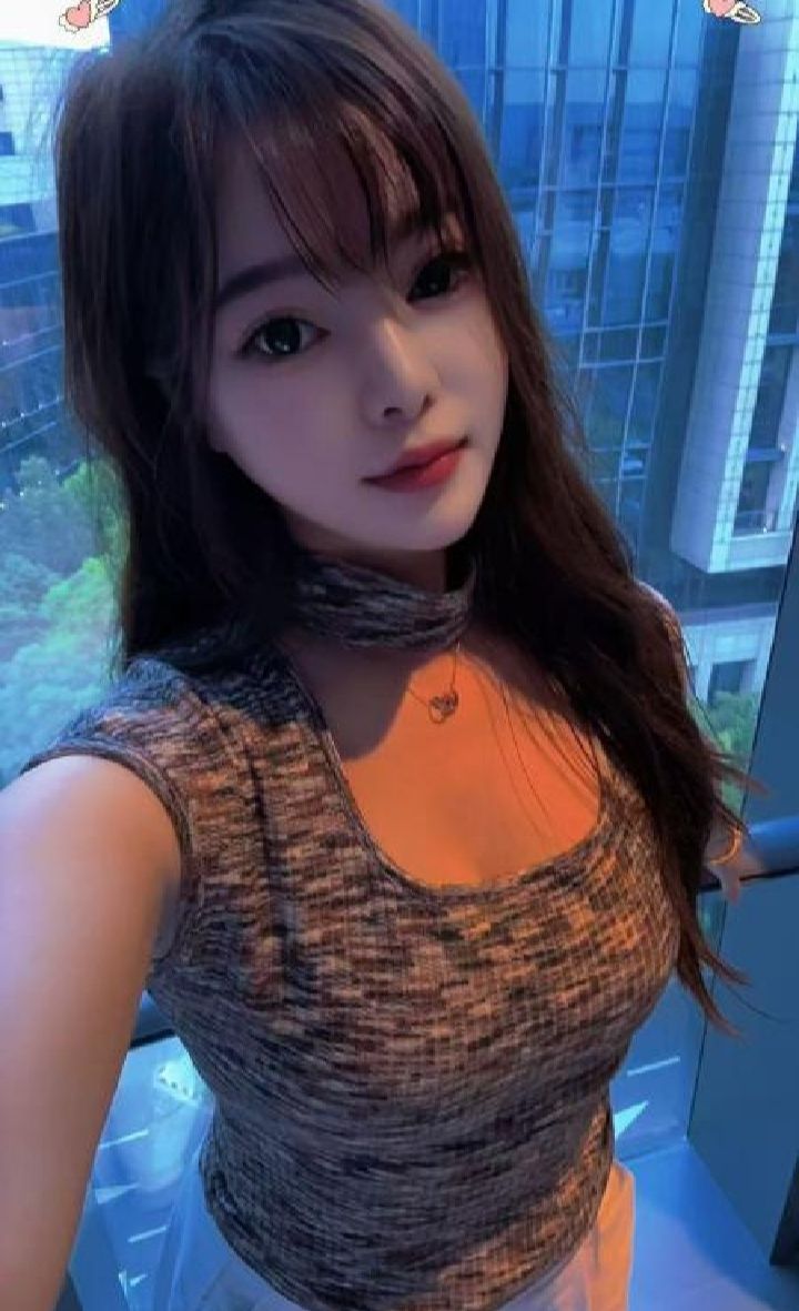 天心爆乳娃娃音台妹