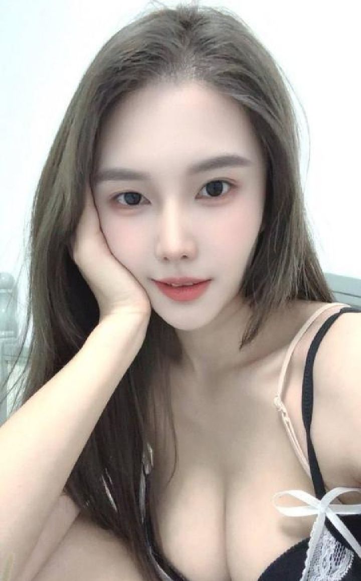 情趣丰满小姐姐曼瑶