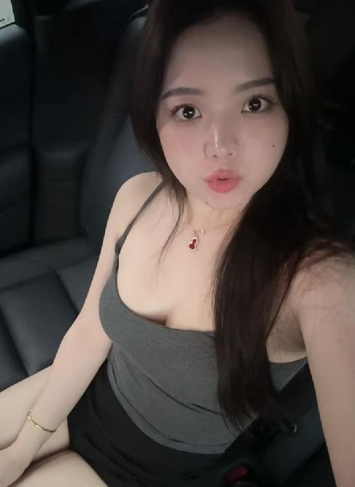 丰满服务系小少妇晴儿