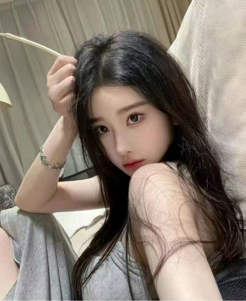 高颜值性感Sao妹