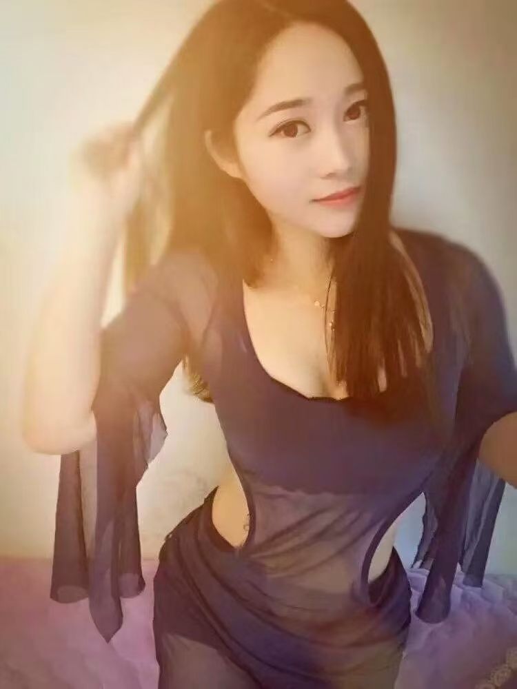 极品粉嫩白活好妹子