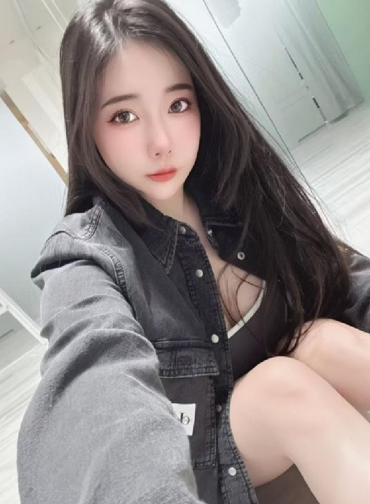 新市区丰润嫩妹岚岚