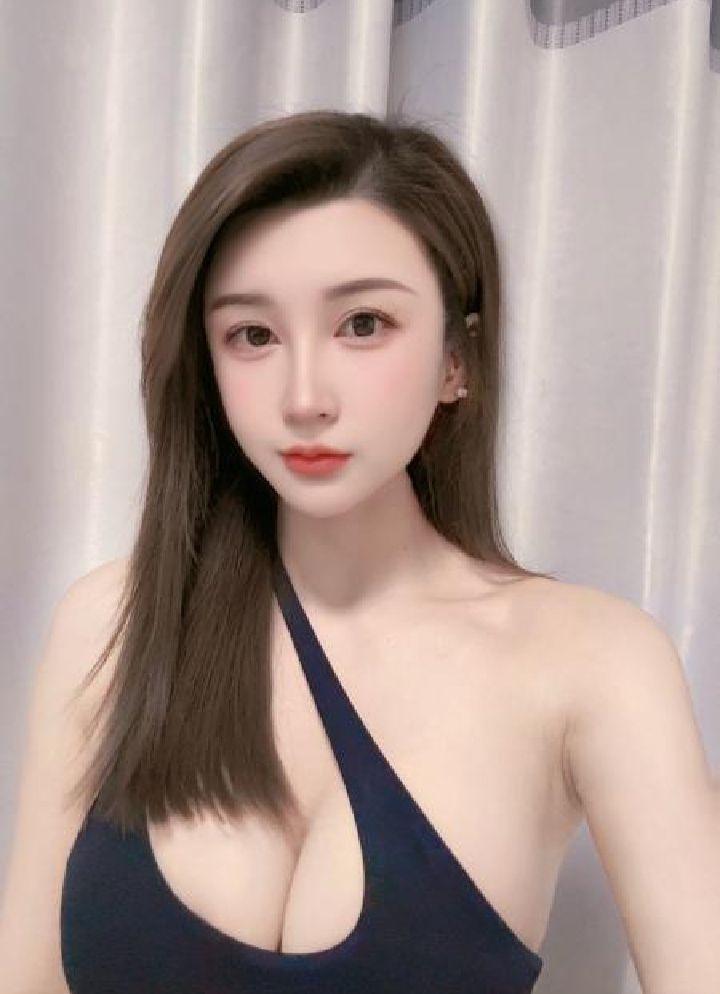 兼职健身教练妮妮