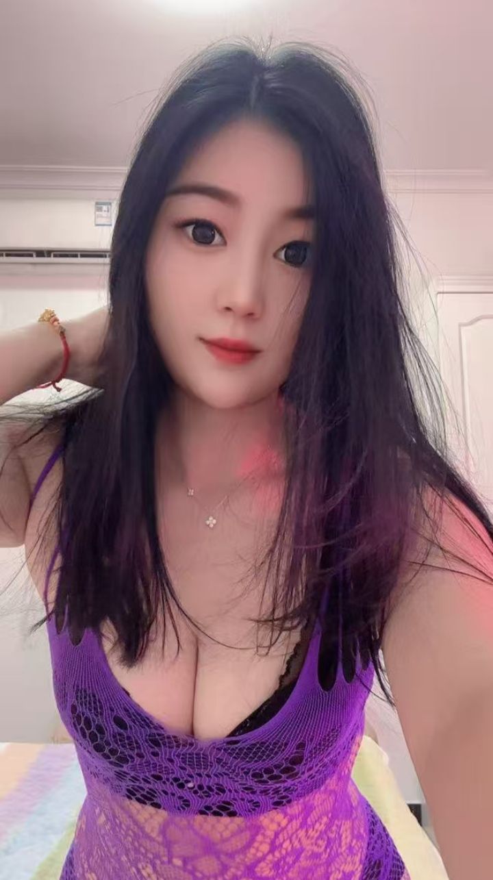 二七丰乳肥臀欲女