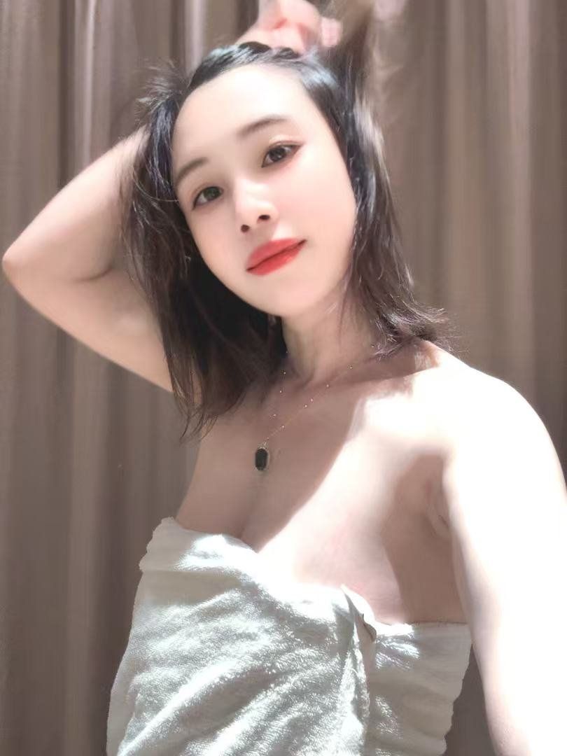 海珠中大乐乐 小鸟依人 解锁更多姿势 小嫂子味