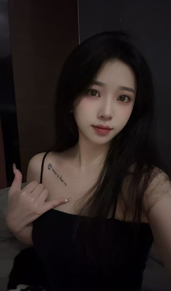 车公庙白嫩甜妹小玲珑