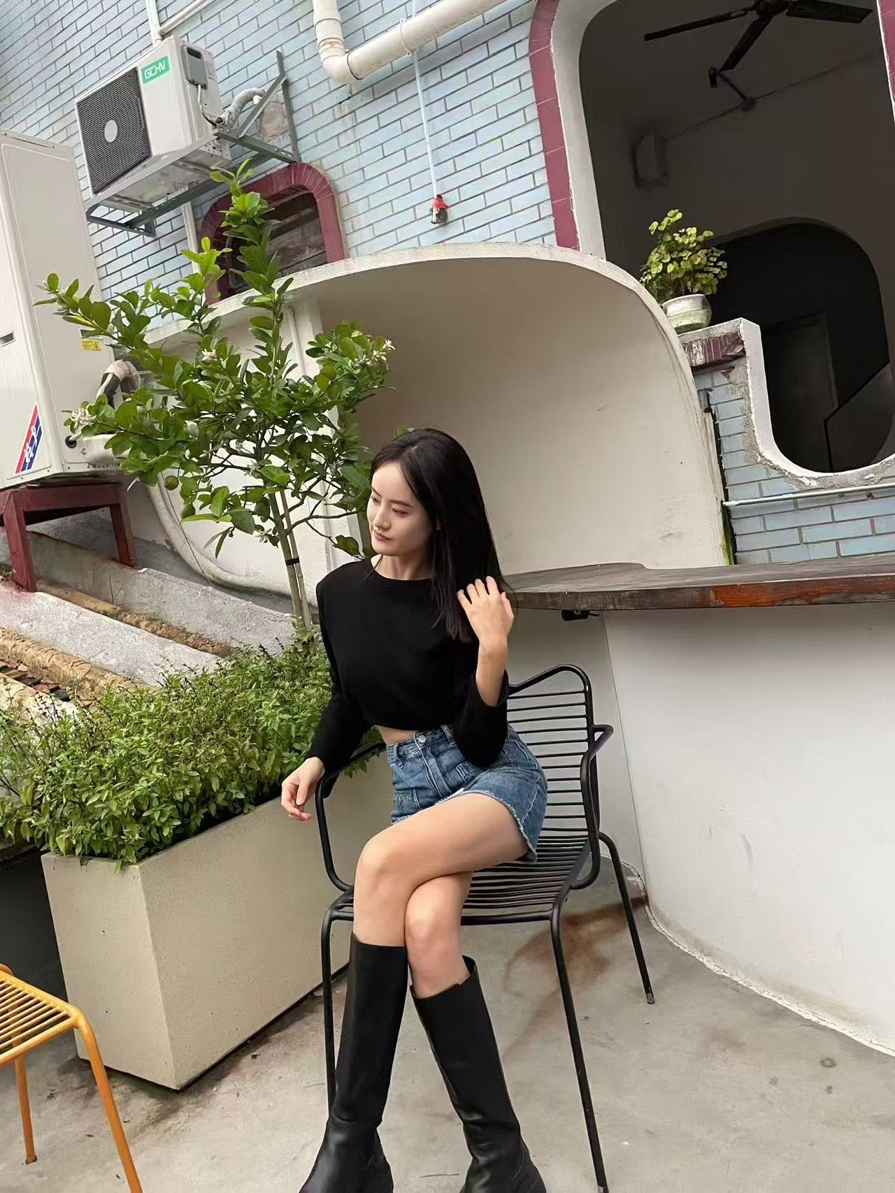 学生兼职,在校大学生。