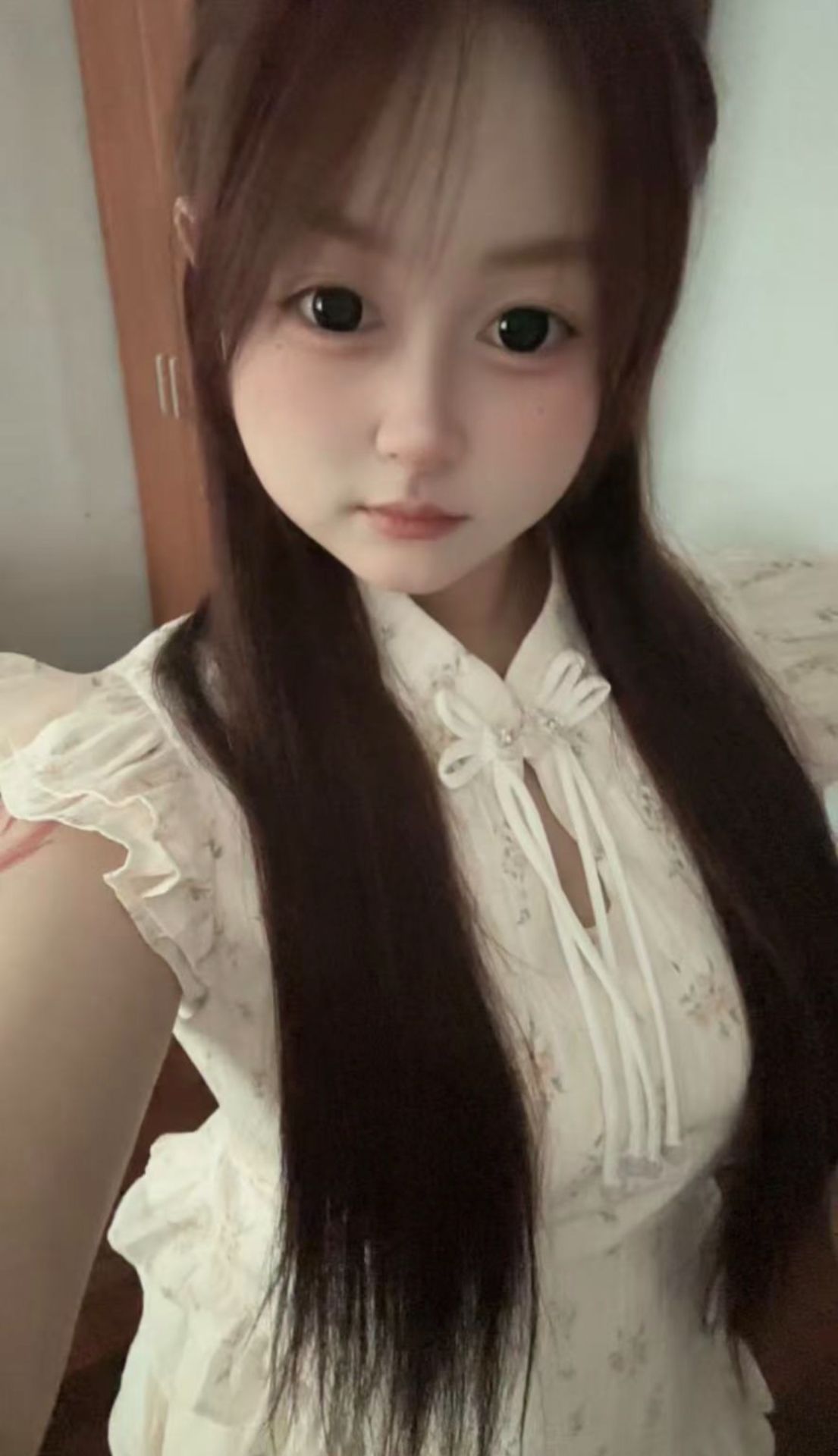 天河车陂猫猫 真18岁 卡哇伊 穿衣显瘦脱衣丰满