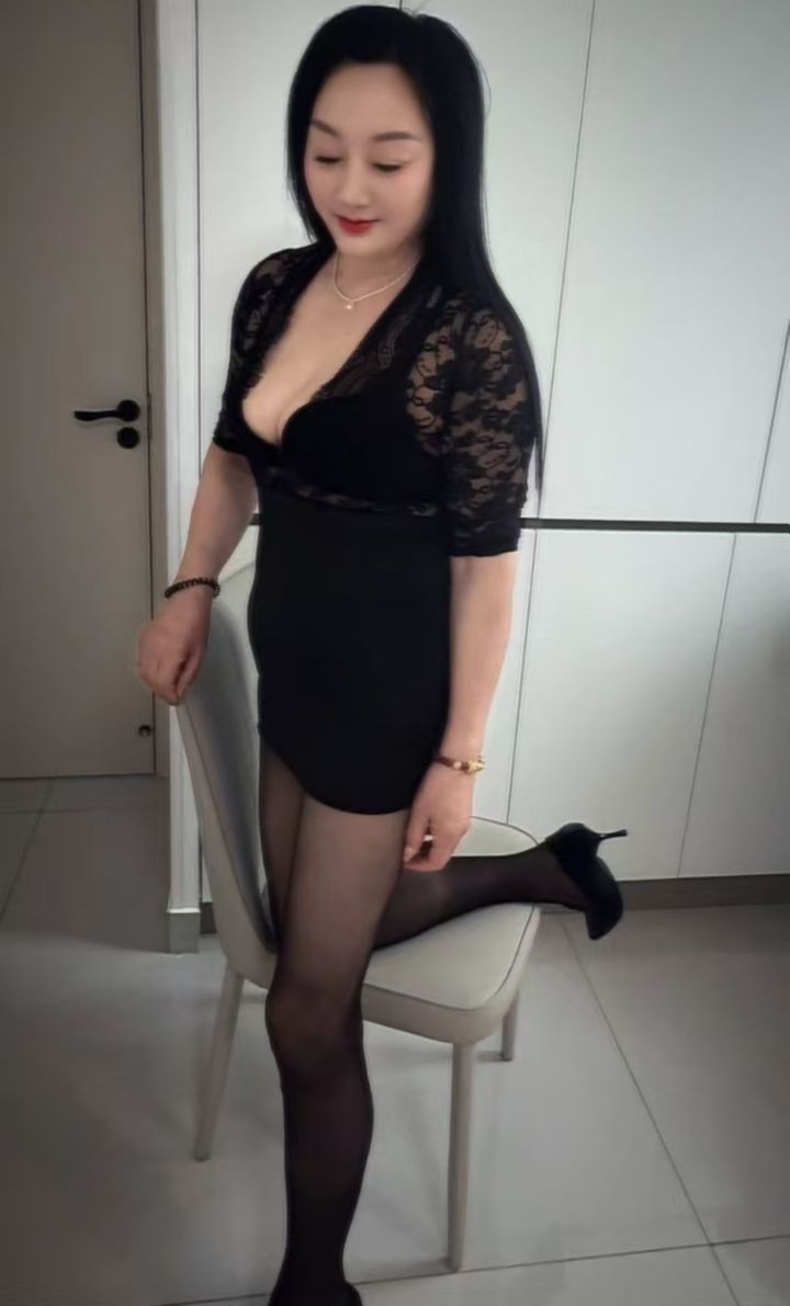 丰润情趣熟女倩倩姐