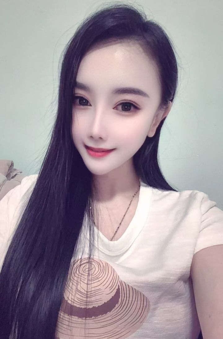 芙蓉大波美少妇妮子