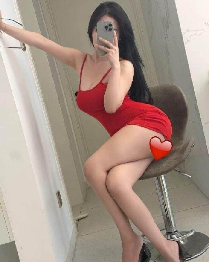 天心长腿美御姐梓琪