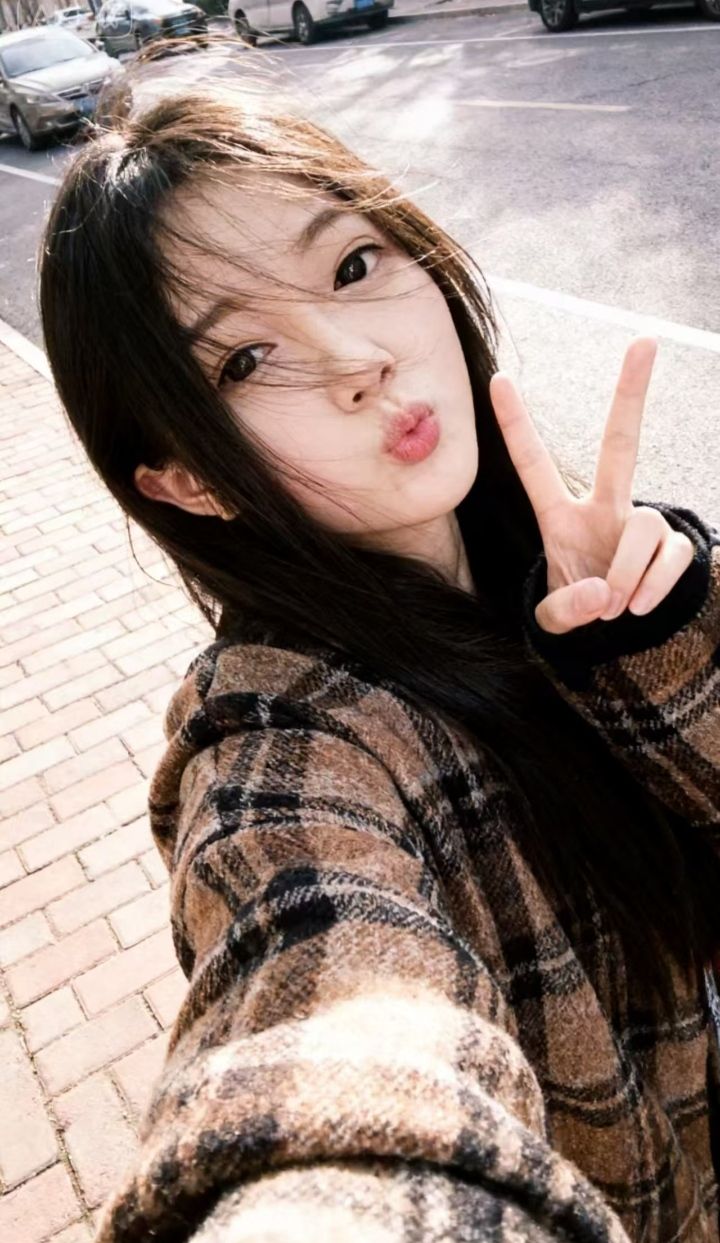 瑶海清新小姐姐糖糖