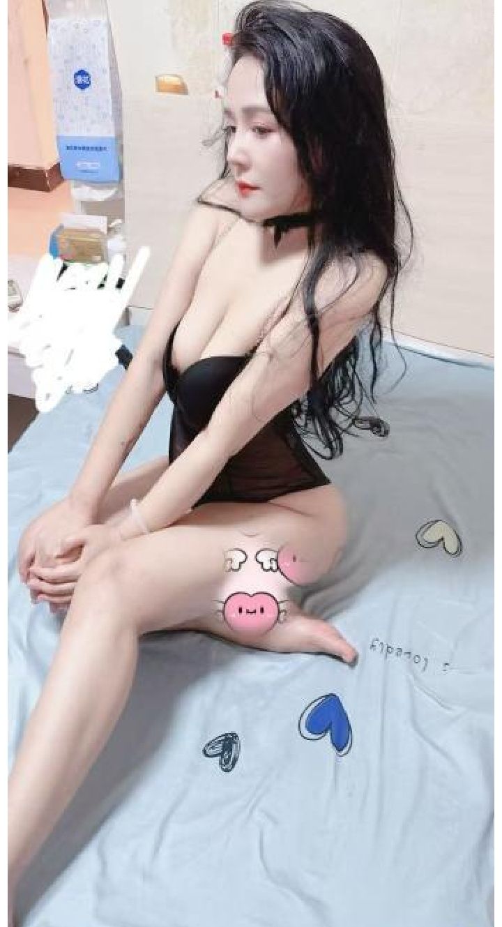 美花臀热辣小雅