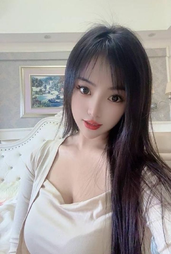 禅城白嫩美乳若汐