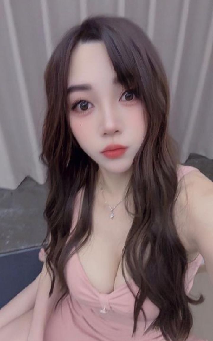 百子湾大奶妹梦梦