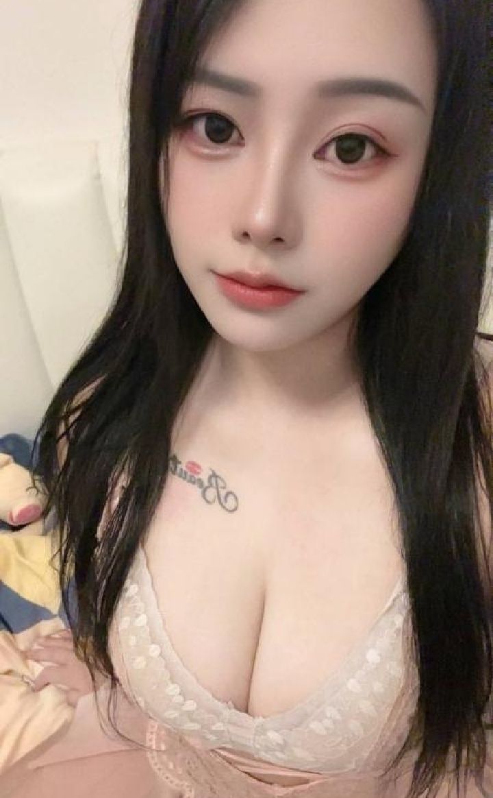 成寿寺大胸尤物珊儿