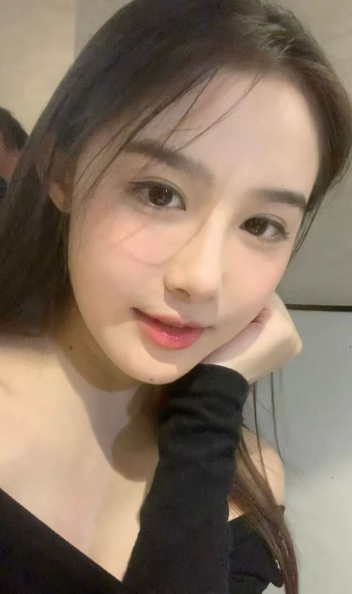 鼓楼纯欲甜妹果果