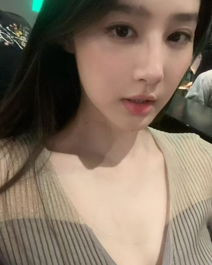 鼓楼纯欲甜妹果果