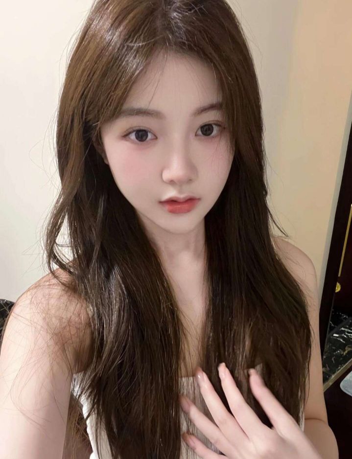 白虎萝莉粉嫩兼职学生