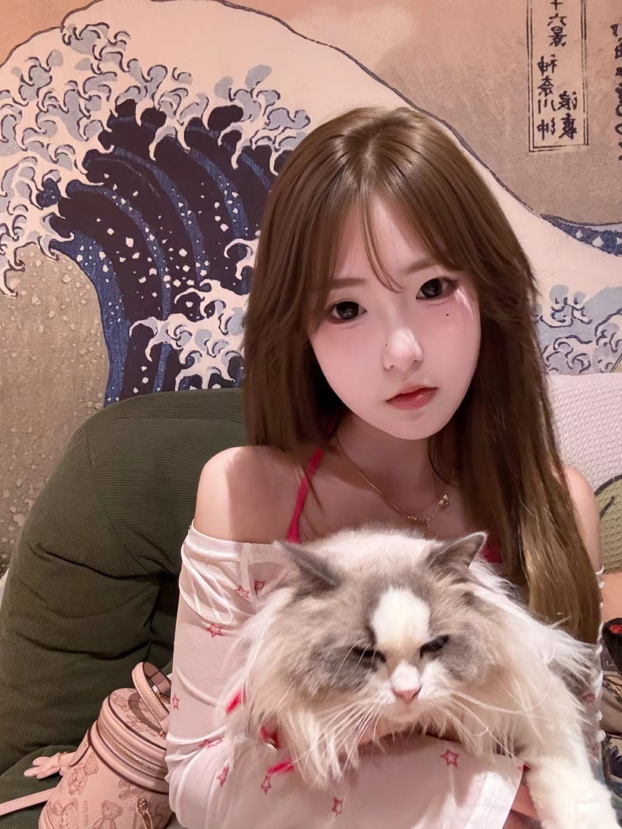 白虎萝莉粉嫩兼职学生