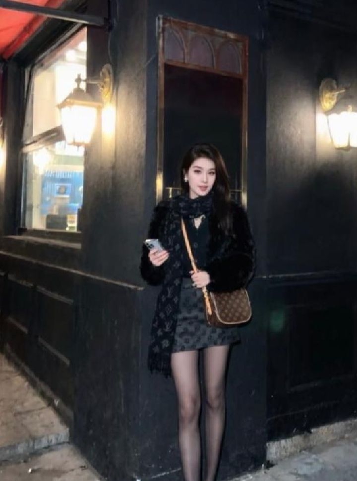 维吾尔族嫩妹古丽