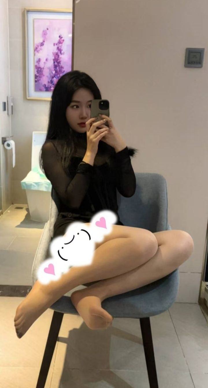 微胖极品美妞瑶宝