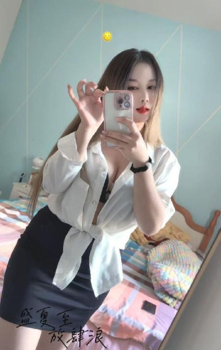 瑶海娇媚小少妇美佳