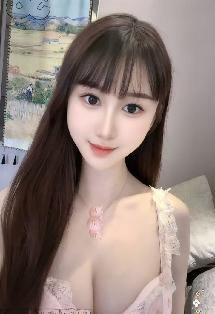 情趣美乳李雅老师