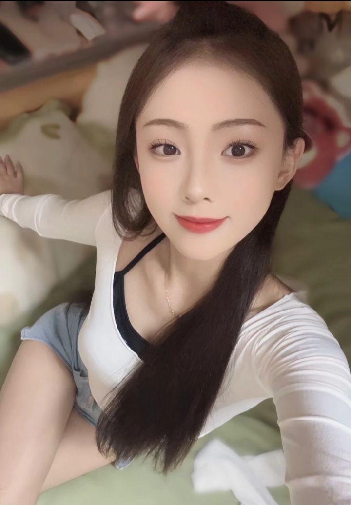 朝阳白嫩甜妹可乐