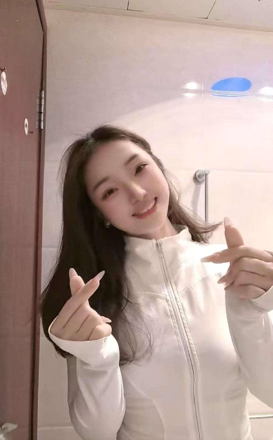 万柏林区身材很棒的婷婷