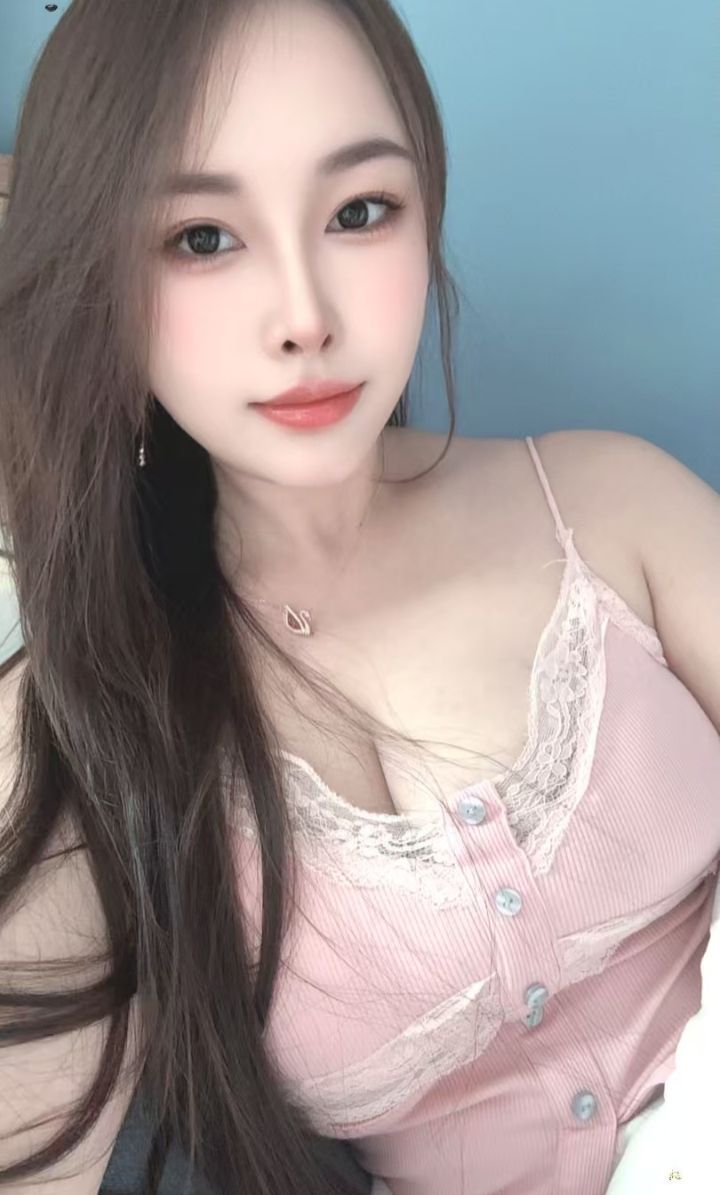 坂田美乳辣妹欢欢