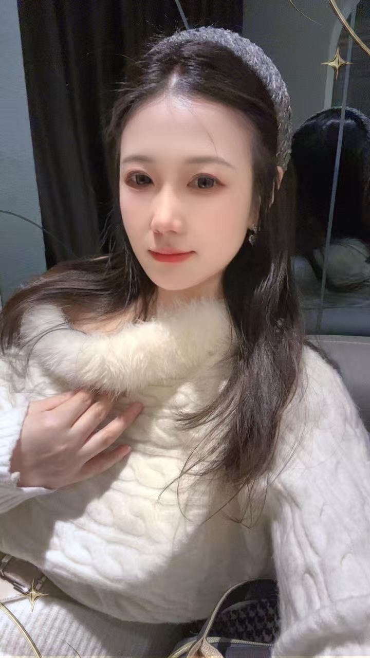 清纯少妇鹅蛋脸丰满身材