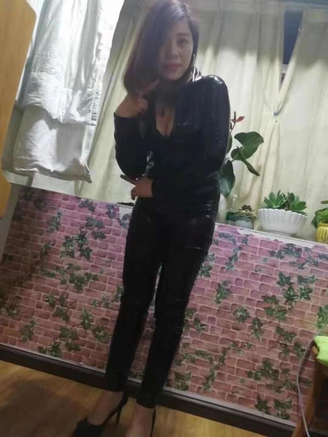 西山区老凤百合