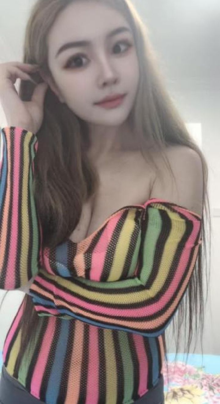 浦东美乳辣妹伊娜