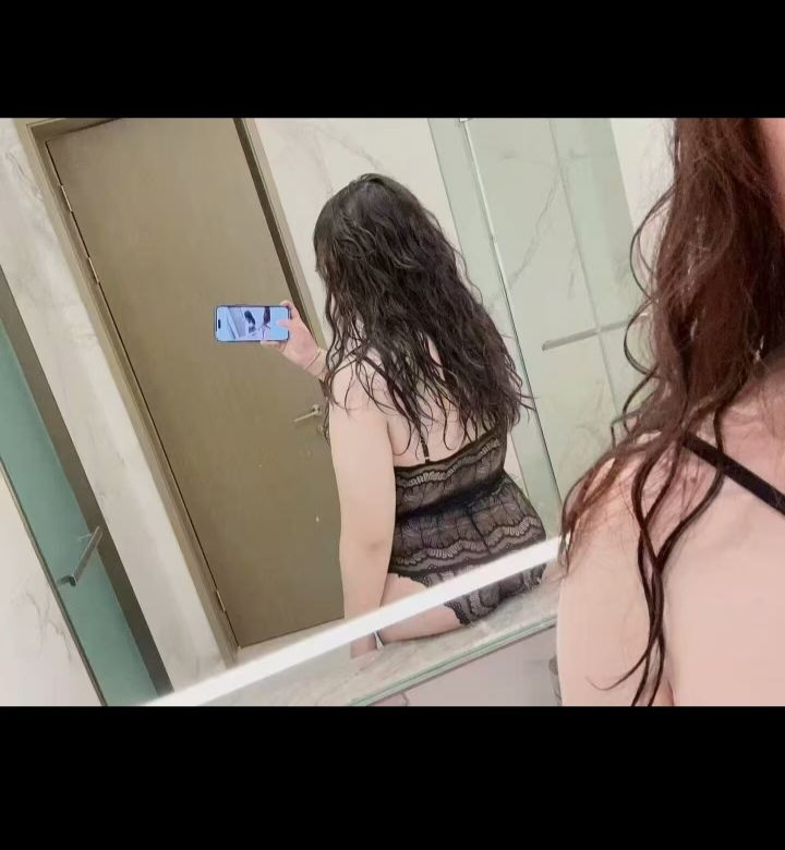 白嫩丰润bbw鹿鹿酱