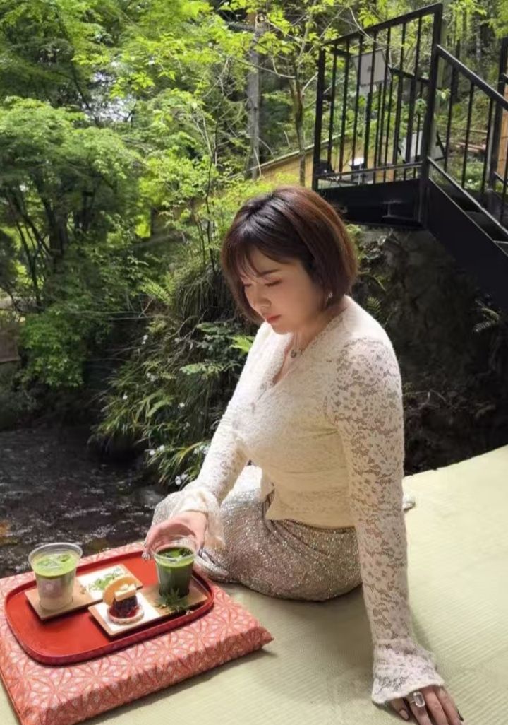 凤姐专业抓龙筋调理