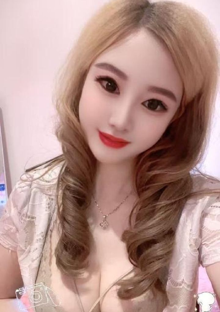 超会玩大胸欲女