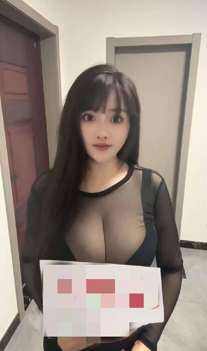 天然大白奶辣妹兔兔