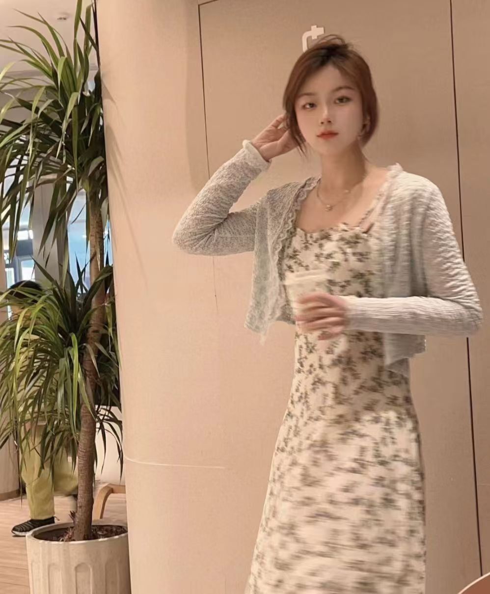 南沙瑶瑶 长腿细腰屁股翘 sao气十足的邻家小妹妹