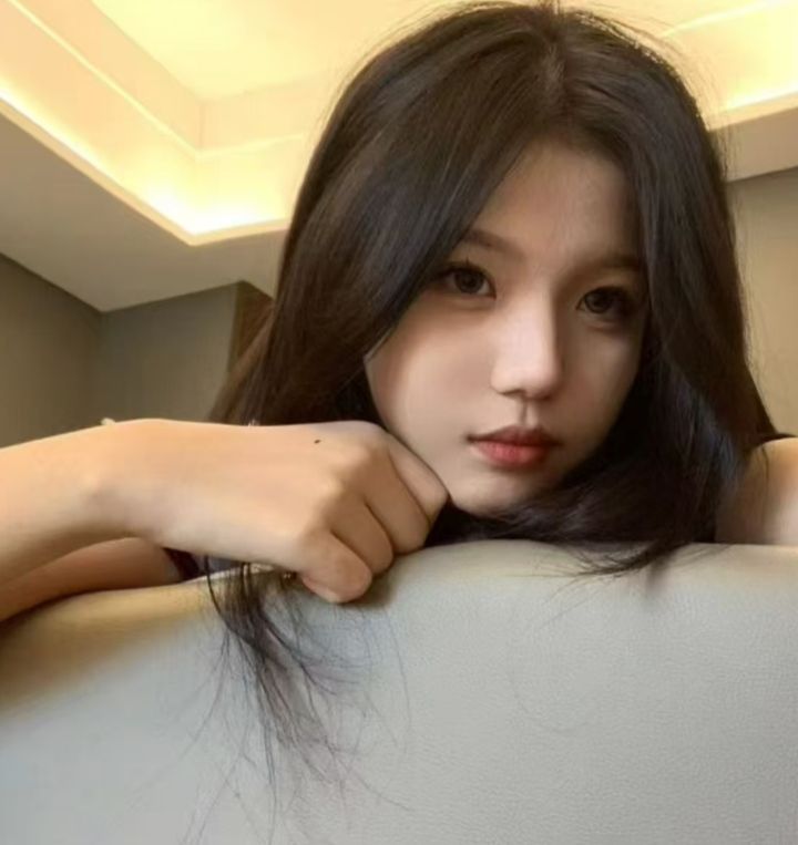 青秀兼职甜妹玫瑰