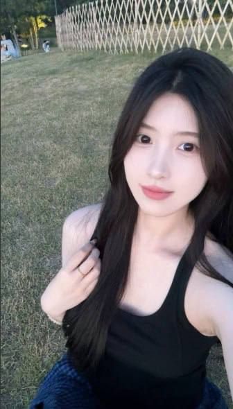 刚开发妹妹，听话