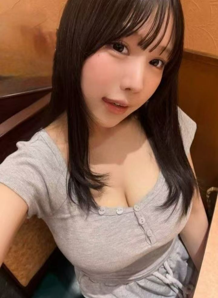 极品微胖萌妹苒苒