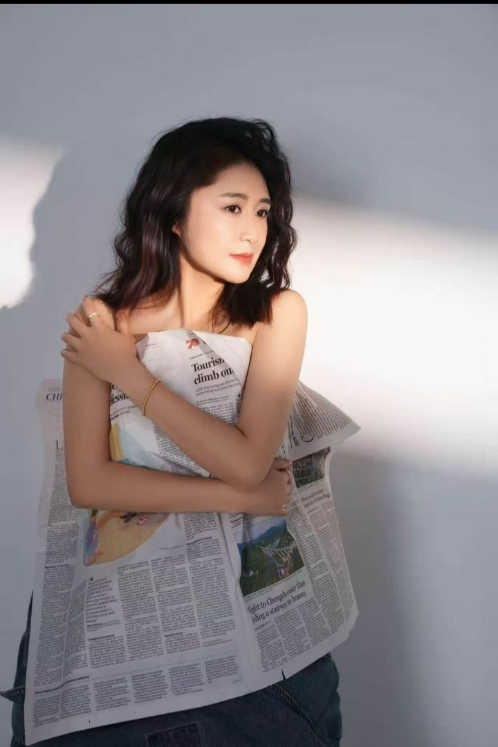 纯欲轻熟点点老师