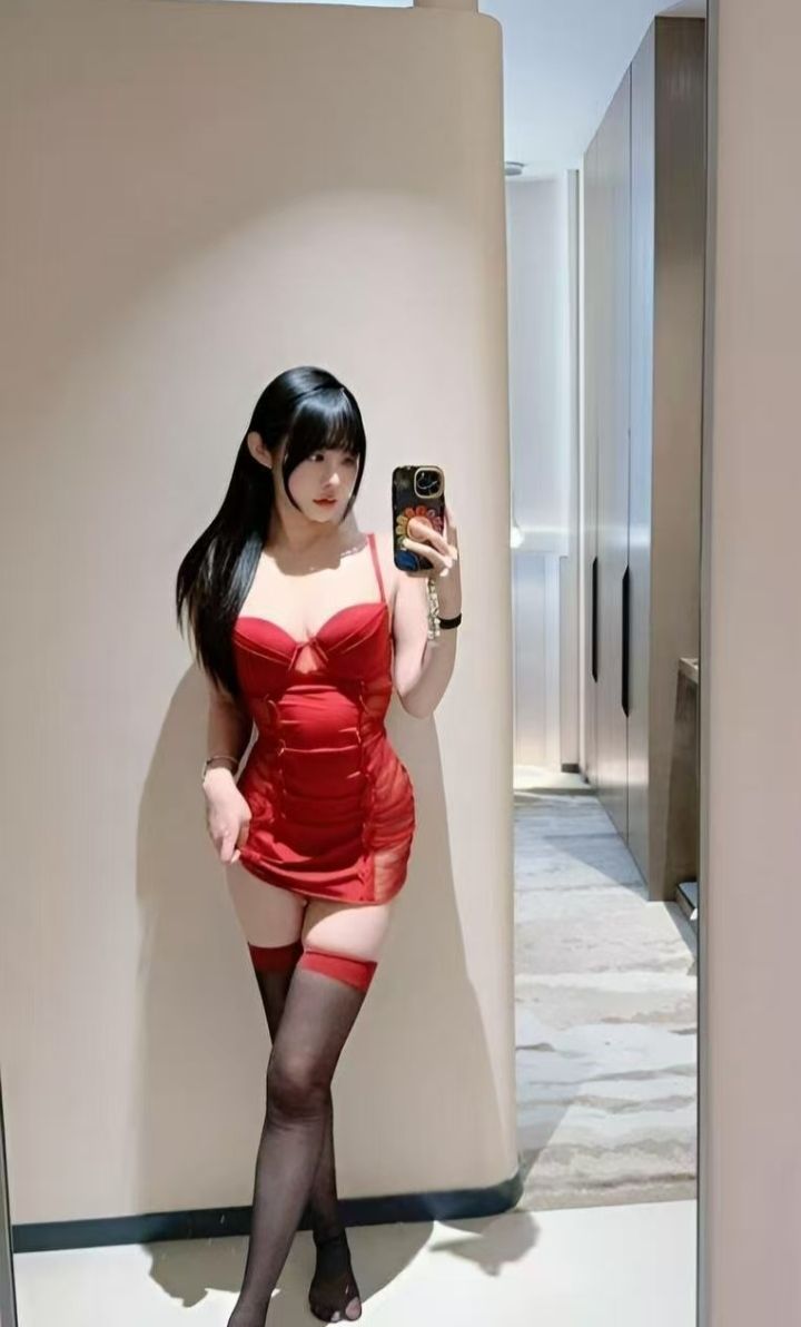 尤物身材嫩妹媛媛
