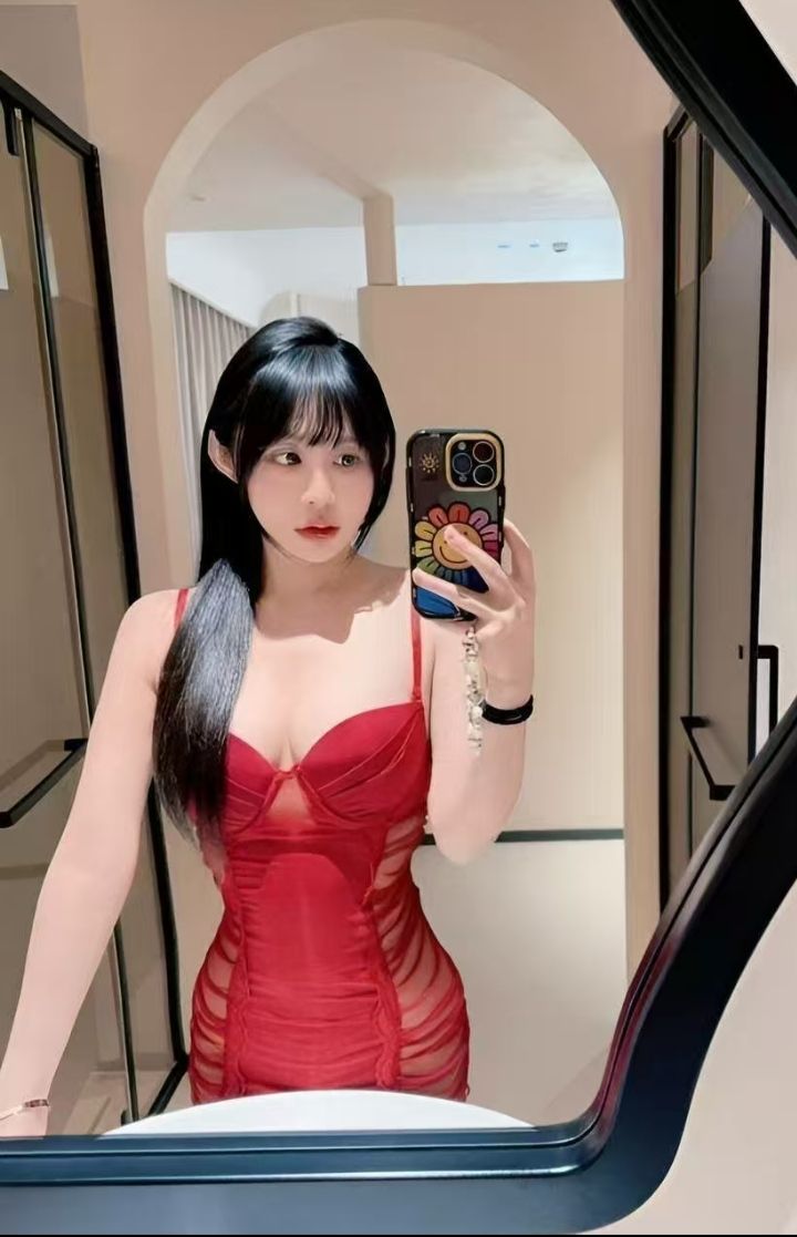 尤物身材嫩妹媛媛