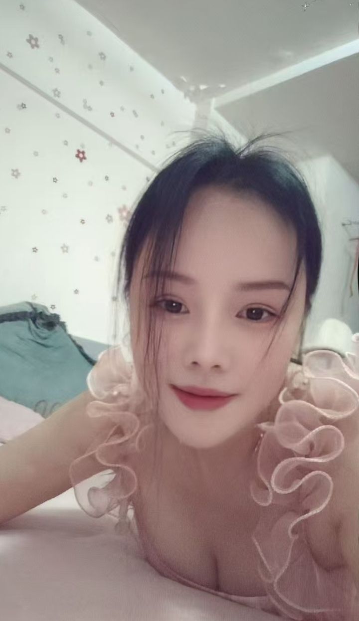 昆山魅惑小少妇月儿