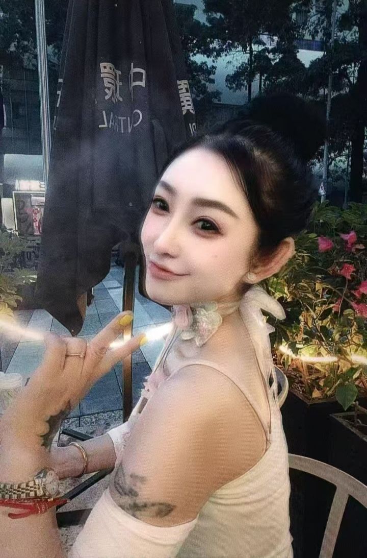 罗湖热辣女友小野猫