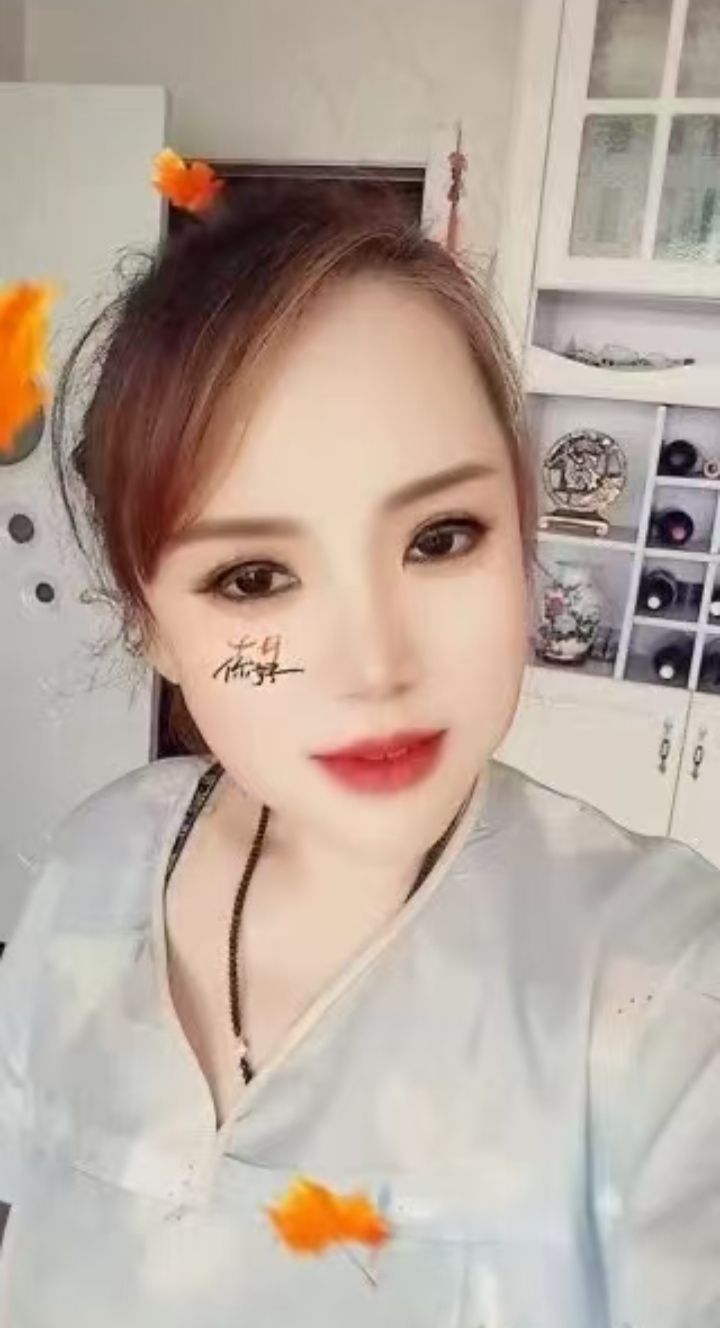 香坊肉感兼职少妇