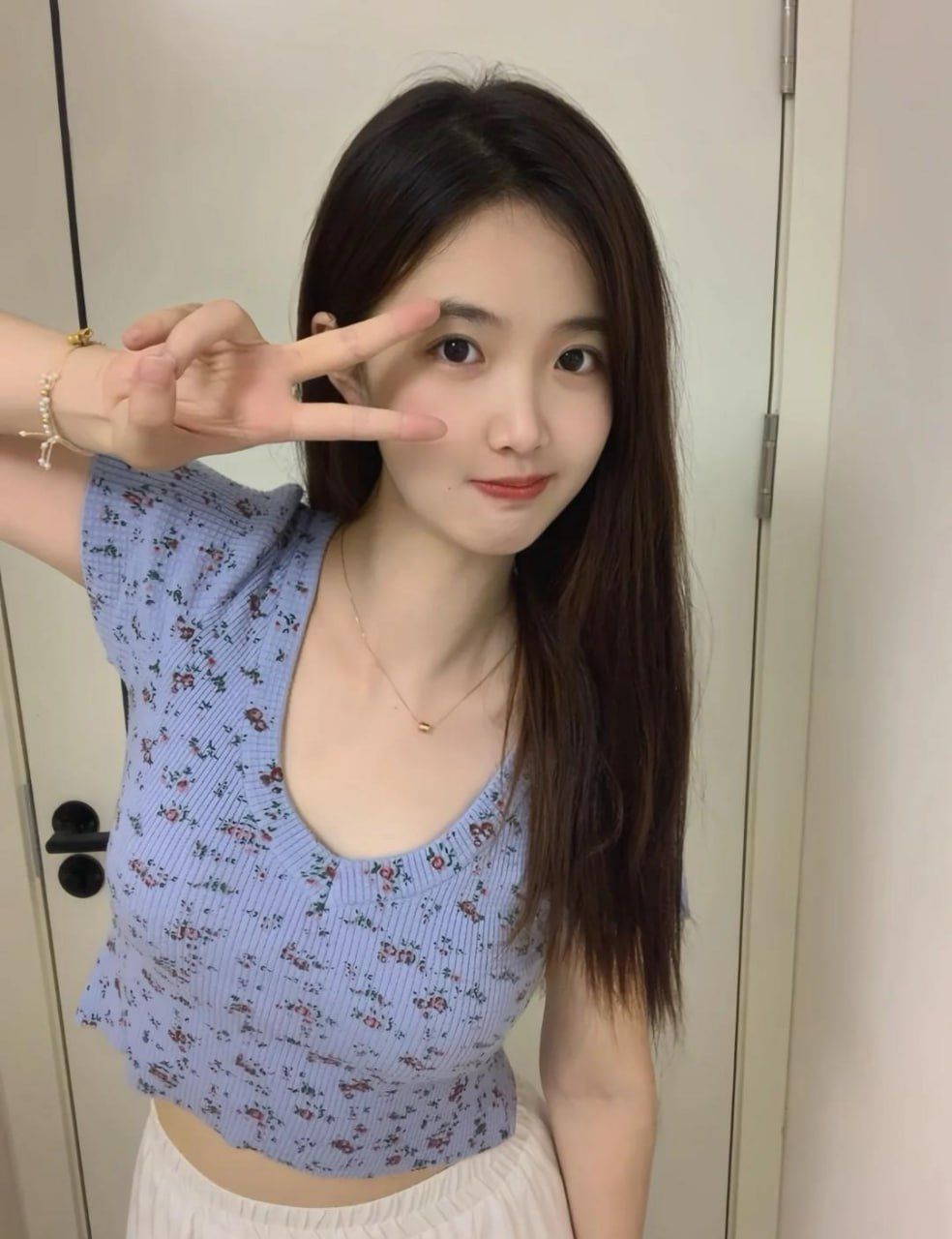 全国楼凤约嫖学生妹嫩模少妇短期兼职
