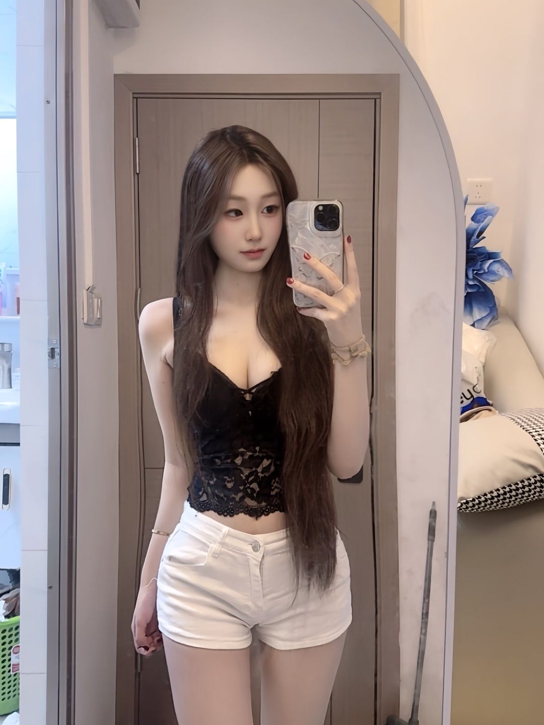 天河车陂07年小七 很嫩 很紧 包裹感很强 听调教